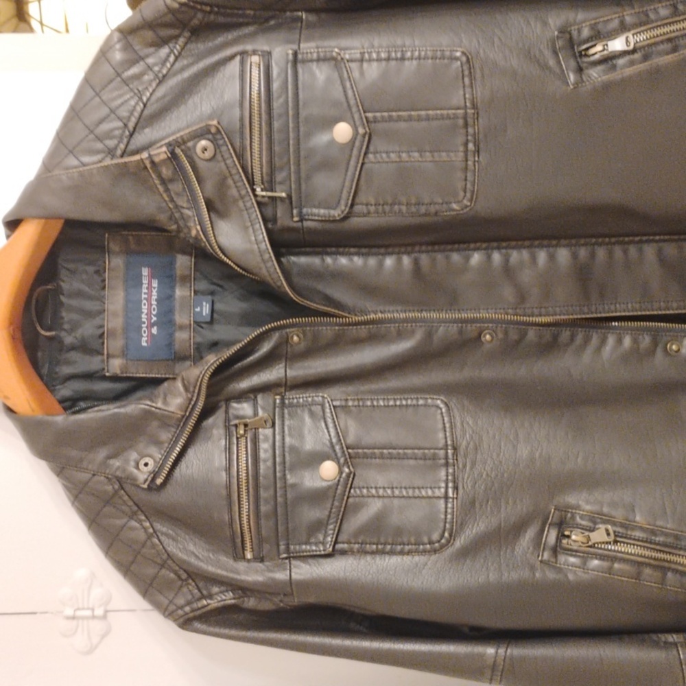 Round tree & Yorke Bomber Jacket